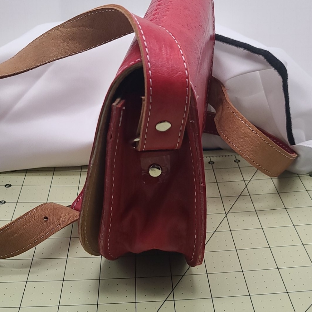 RED real LEATHER Crossbody Purse Shoulder Bag - Picture 13 of 16
